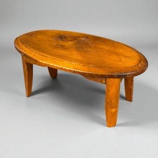 Table miniature sculptée bois vintage maison de poupée meuble ancien déco rare