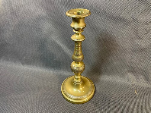 Ancien beau bougeoir - , laiton