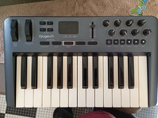 M-ÀUDIO OXYGÈN25
