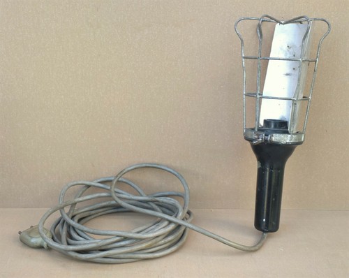 Ancienne baladeuse avec - baladeuse, grille