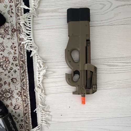Herstal p90 with - fn,