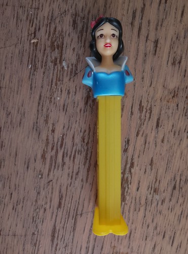 Pez distributeur bonbons - pez,