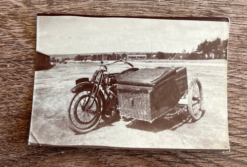 Photo ancienne moto - ancienne,