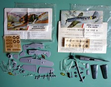 Lot de 2 Maquettes d'Avions 72