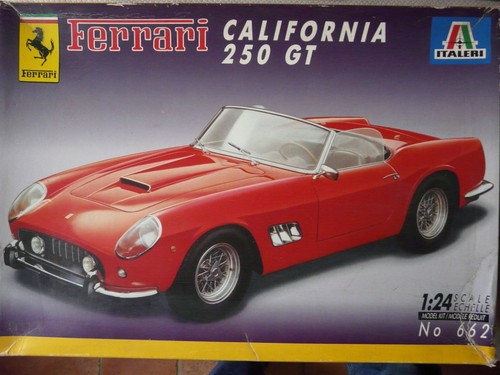 Maquette voiture italeri - voiture,