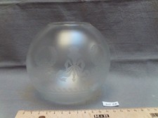 Verre boule de lampe à pétrole Ø 135 mm satiné décors Louis XVI Empire (DG88)