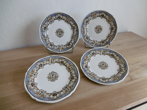Quatre assiettes dessert - quatre,