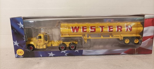 Camion semi remorque mack - 1/43,