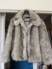 Veste Fausse Fourrure Zara