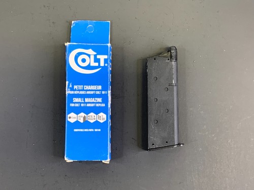 Cybergun colt 13rd magazine - colt,
