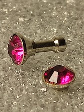 1 Piercing De Nez ou Autre (Couleur: Fushia) - Tige droite acier