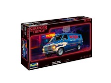 Revell 07732 - 1/25 GMC® WSQK Squawk Van "Stranger Things" - Neuf