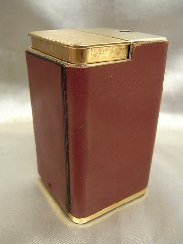 Ancien briquet de - 🇫🇷,