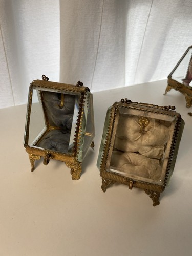 Deux boîtes bijoux en - deux,