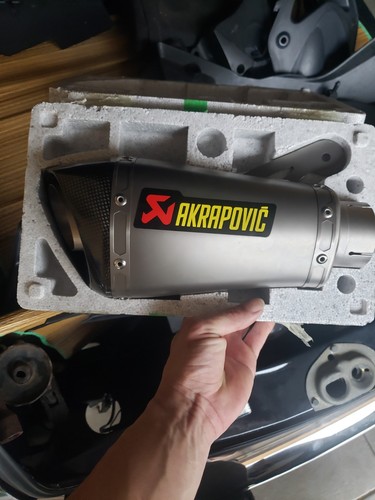 Bmw s1000rr akrapovic - 10-14,