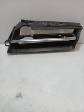 156024079 grille pare-choc