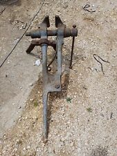 Iron Cast Standing Place Vine