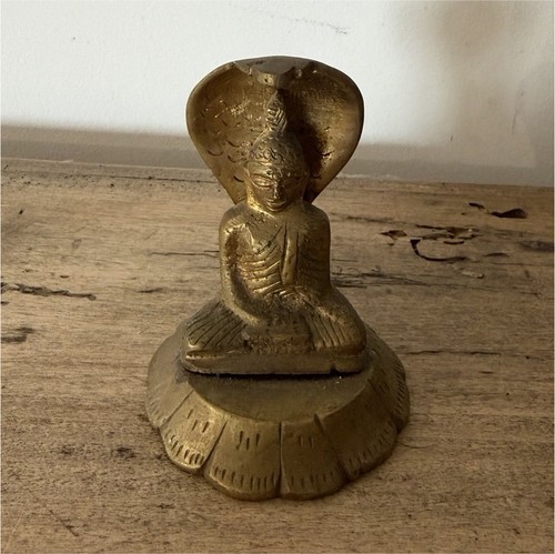Bouddha statue bouddhiste - , en