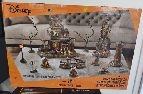 Disney halloween village set - village,