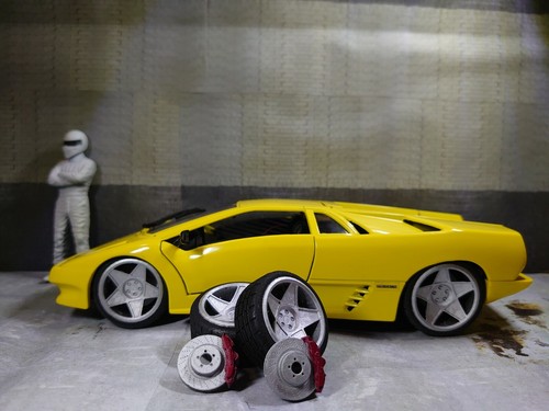3sdm 005 wheels tires - 1/18,