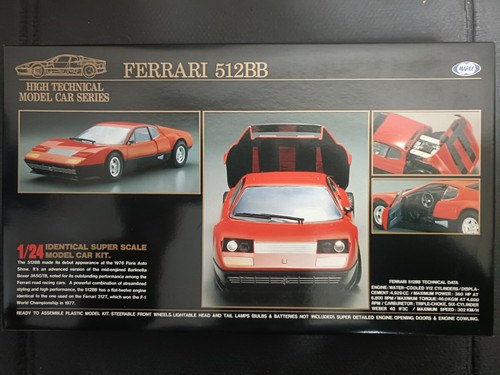 Lot 439 non assemblés - lot,