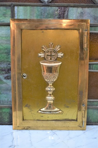Antique traditional tabernacle - traditional,