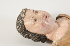 Poupée baroque ancienne en