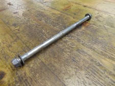 YAMAHA SR125 97-03 SWING ARM SPINDLE