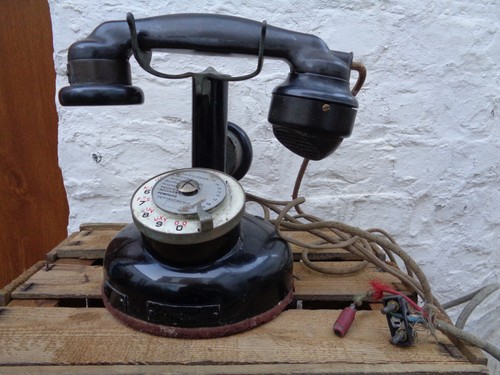 Ancien telephone colonne a - ancien,