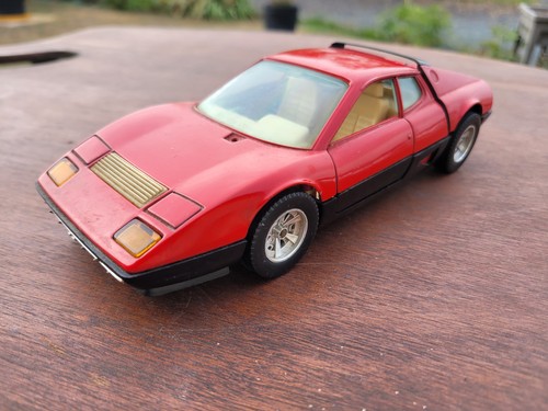 Ferrari 512 burago 24 - ferrari, bb