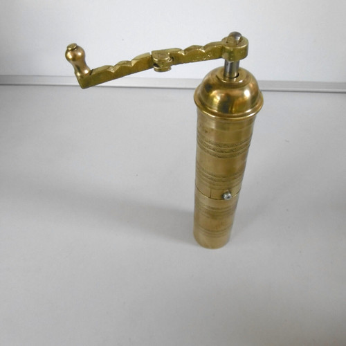Bronze pepper mill - bronze,
