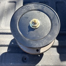 Spindle  82-675/105-1688 NO GREASE OREGON FITS LAWN MOWER SPECIAL ORDER