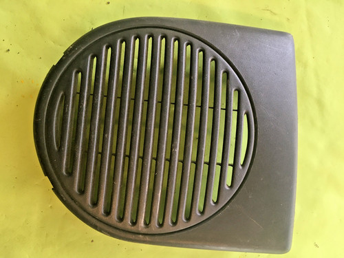Grille haut parleur porte - grille, haut-parleur