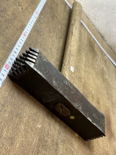 Outil ancien old tool tailleur - ancien,
