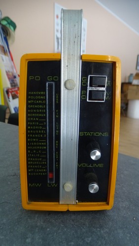 Vintage transistor tsf radio - transistor,