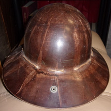 Casque ancien de mineur -