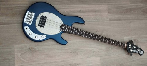 Music man stingray usa - stingray, s.u.b.