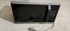 Micro-ondes Solo 23L SAMSUNG MS23K3555E, Fonction Maintien Au Chaud, 800 W, NOIR