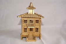 TIRELIRE FONTE DOREE