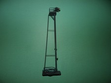 Pylône d'éclairage tout en