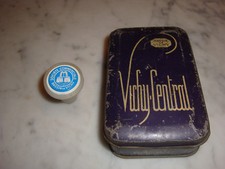 ANCIENNE BOITE EN TOLE VICHY CENTRAL BOUCHON PLASTIQUE STE COM BASSIN DE VICHY