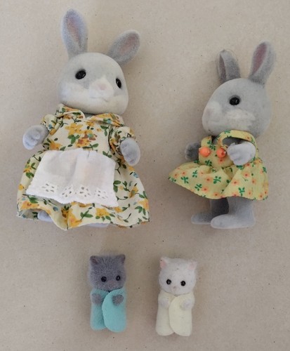 Lot figurines sylvanian - de,
