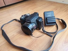 Appareil photo Numérique *