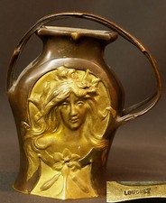 AA 1900 très rare vase bronze