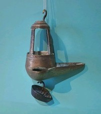 Ancienne Lampe à Huile en
