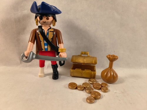 Sympa pirate avec coffre 4753 - pirate,