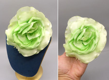 Grande Fleur en tissu ancienne Modiste, Chapeau, Broche 1950's Mercerie Vintage