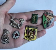 Lot D'insignes Militaires
