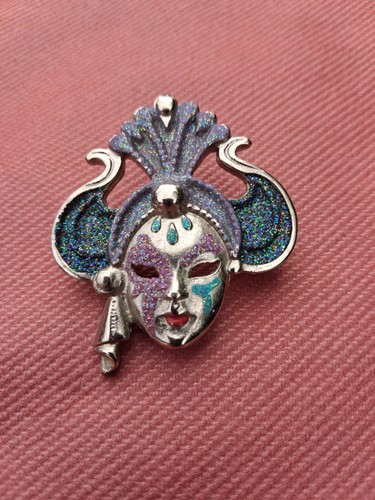 Broche pin masque - broche,