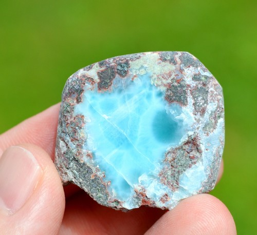 Pectolite var larimar 25 - pectolite,